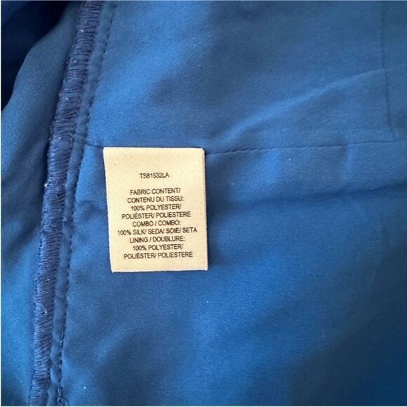 Derek Lam 10 Crosby Women's Blue Silk
V-Neck - Picture 9 of 9